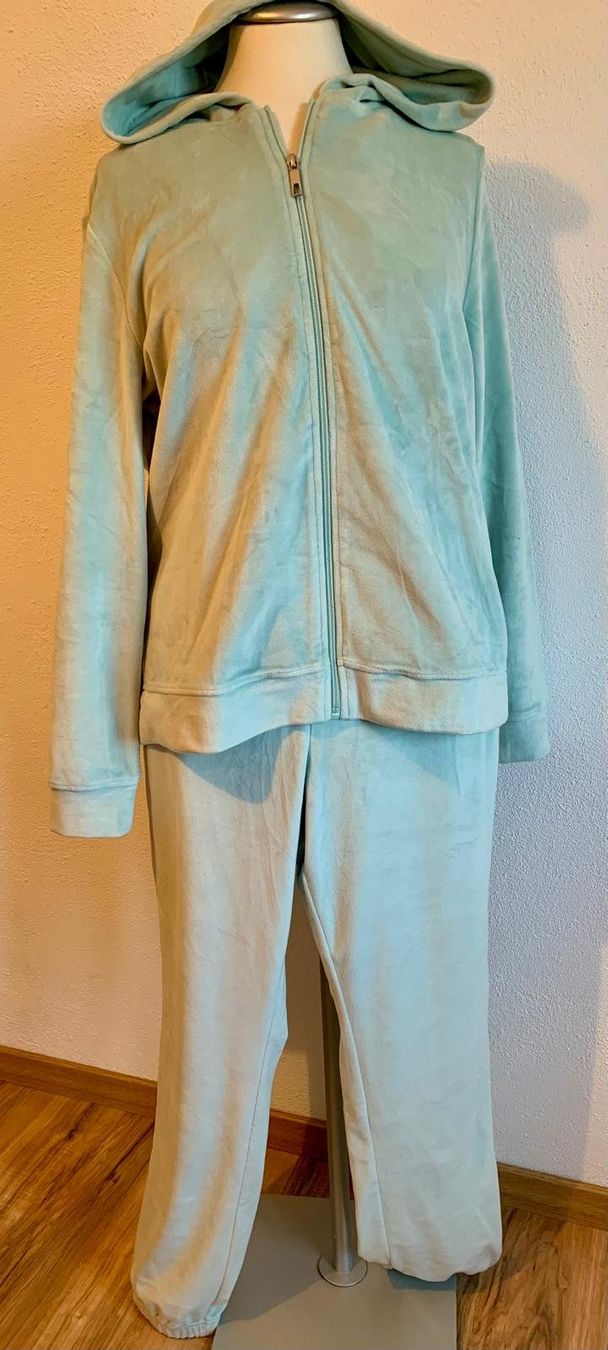 Completi & Tailleur: Trainer – Usato da Münchwilen TG venduto da Caroline_T.
