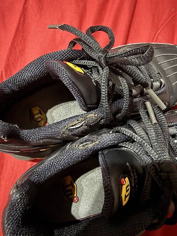 Scarpe da uomo: Chaussure TN – Usato da Aigle venduto da Saracristiana 2