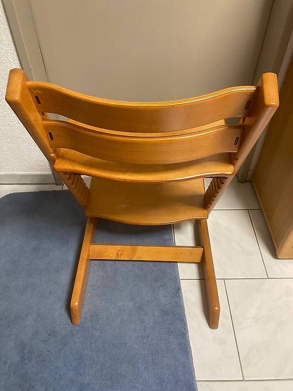 Stokke Seggioloni: Tripp Trapp Hochstuhl von Stokke – Usato da St. Pelagiberg venduto da Yellow73 2