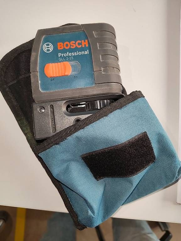 Messen: Bosch Linienlaser Gll 2-15 – Gebraucht aus Stein am Rhein von har_pw2m