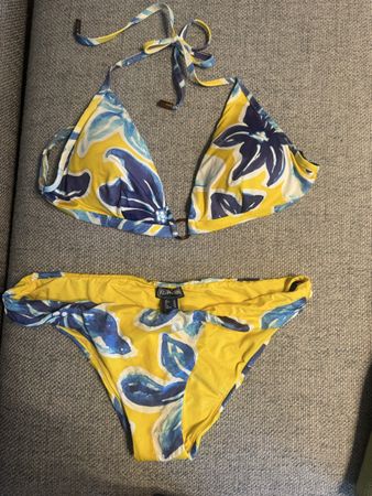 Vilebrequin Bikini gelb/blau Grösse L neuwertig