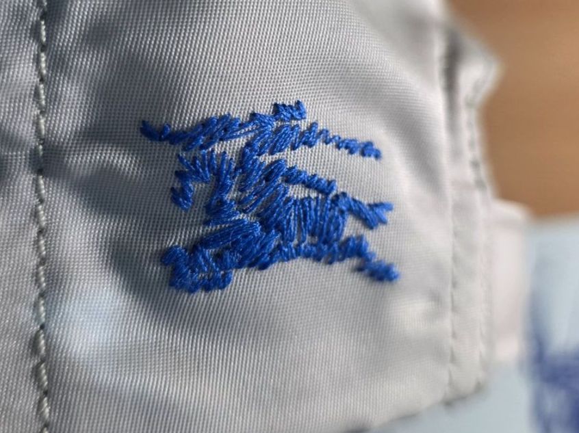 Burberry Chapeaux, bonnets & casquettes: Burberry Light Nylon EKD Baseball Cap – Neuf avec emballage d'origine à Zürich par lda_j7nw 1