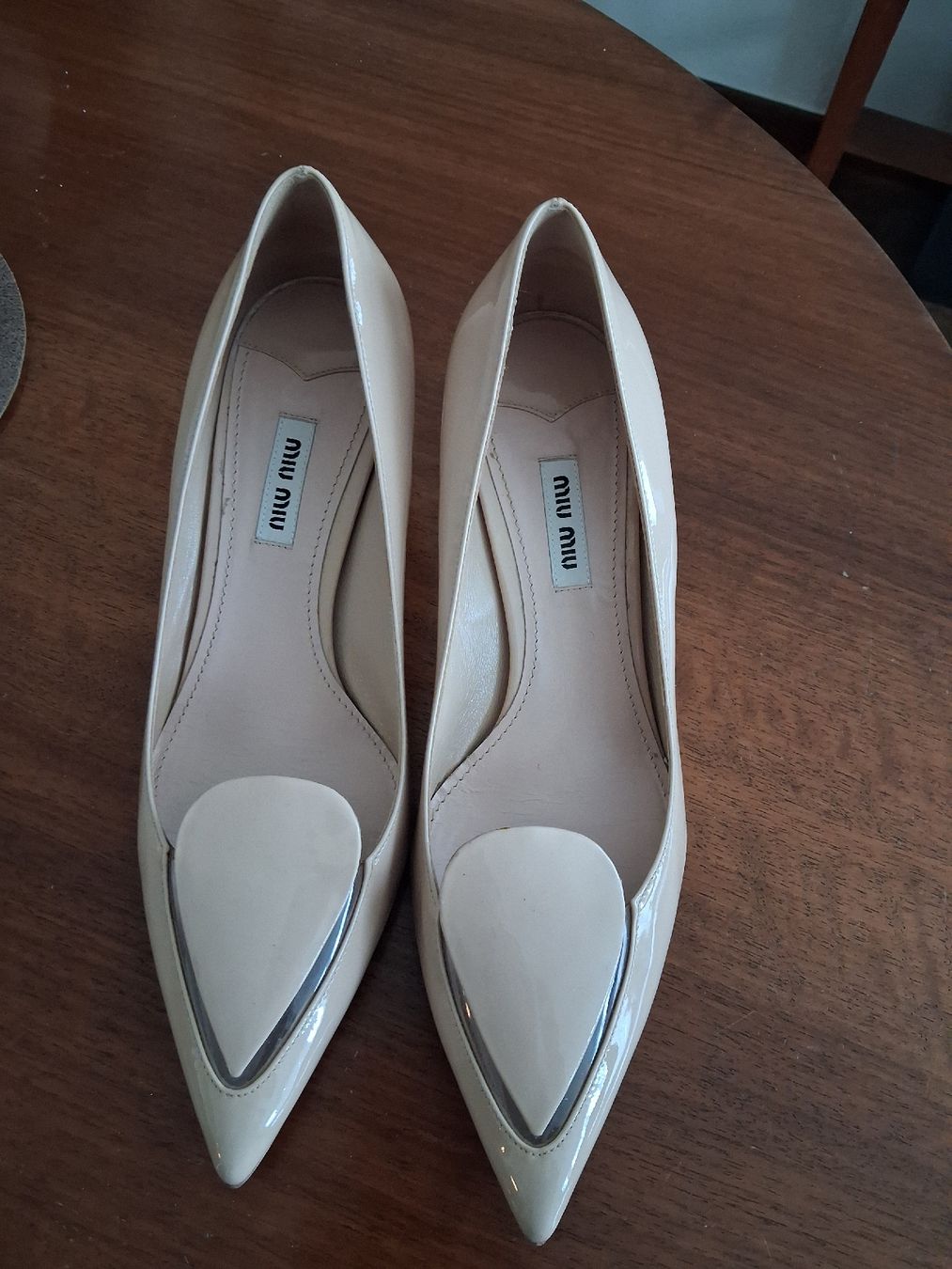 Miu Miu Scarpe da donna: MIU MIU – Usato da Zürich venduto da kri_8vhz