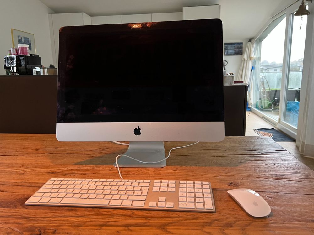 Desktop Computer iMac 21.5 inch | Kaufen auf Ricardo