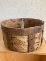 Altes Hohlmass mit Streichleiste von 1668