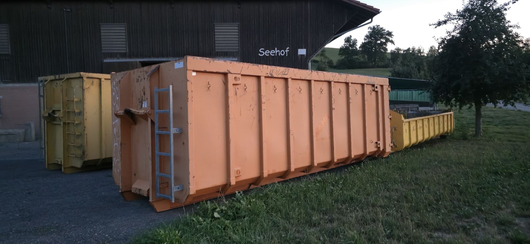 Conteneurs de construction: Abrollmulde Abrollcontainer Mulde Container – D'occasion à Geiss par JD6215R 4