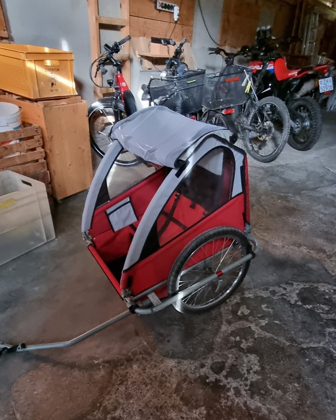 Rimorchi: Veloanhänger – Usato da Dürnten venduto da Jasmine-1 2