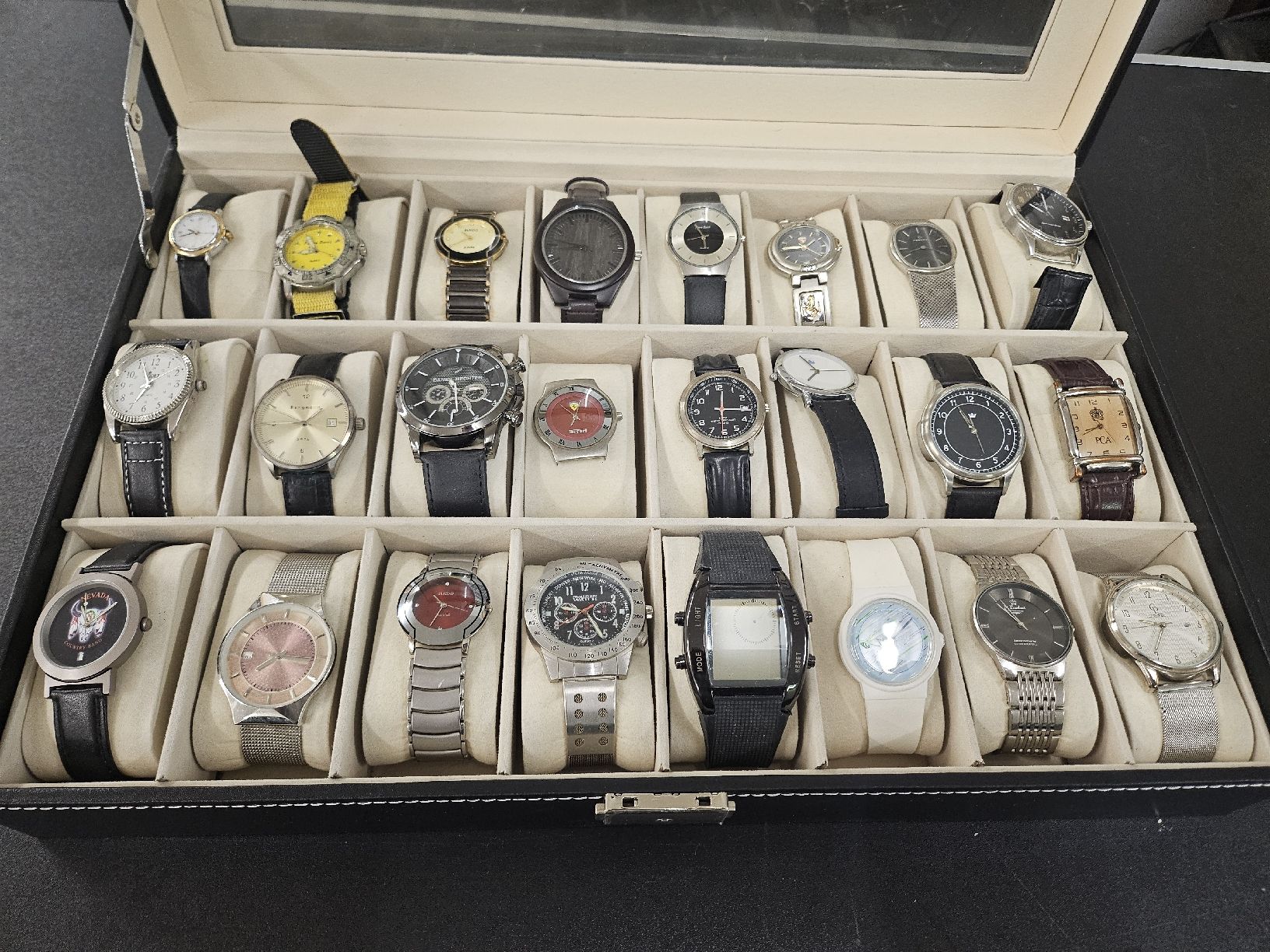 Orologi: 24 Uhren Sammlung Lot Konvolut  – Difettoso da St. Gallen venduto da Cocos_Ricardo 1