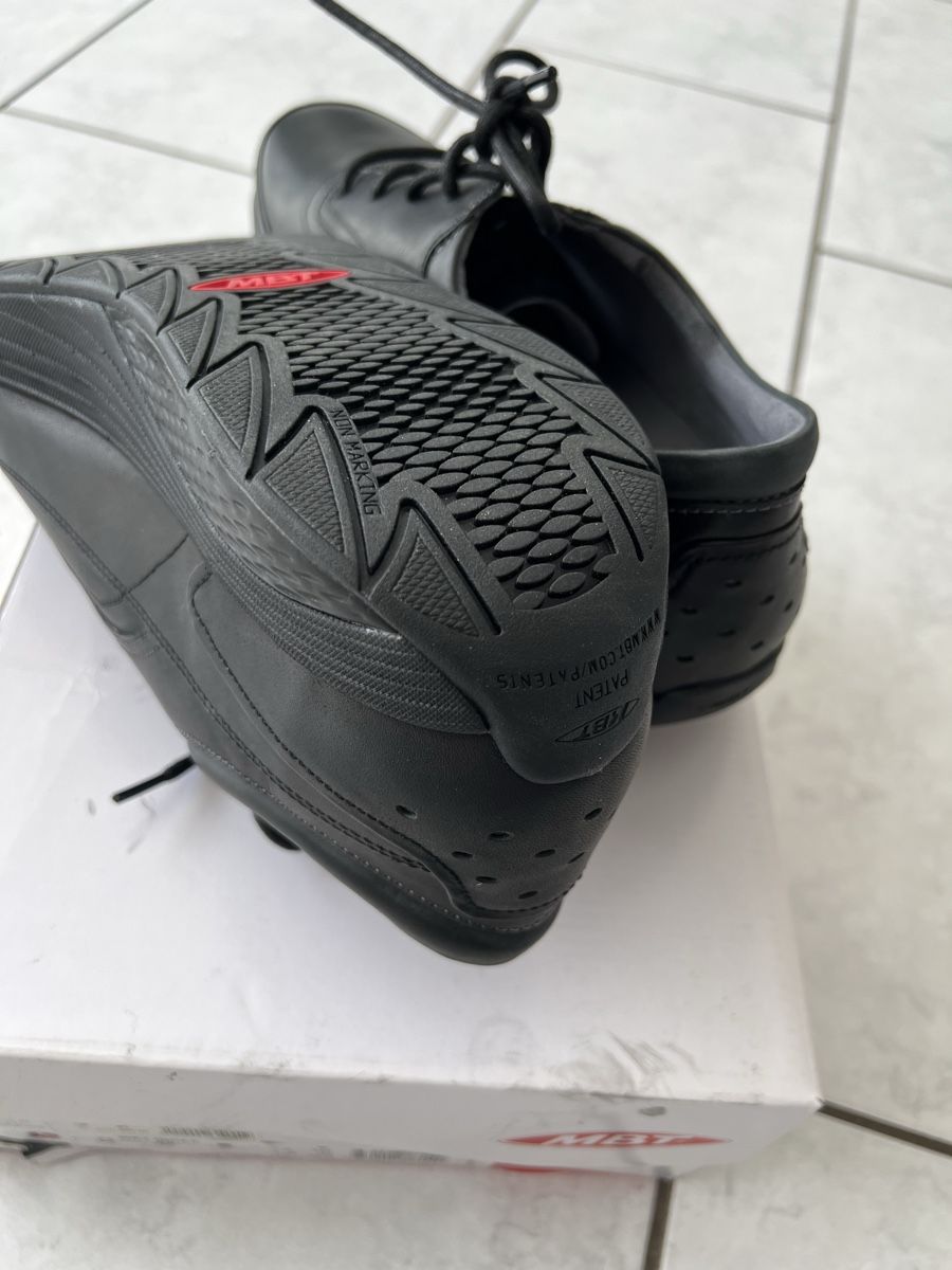MBT Chaussures hommes: MBT-Schuhe Grösse 45 – Neuf (Voir description) à Ebmatingen par Samato 2