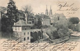 Basel Münster mit Deutschrittergarten