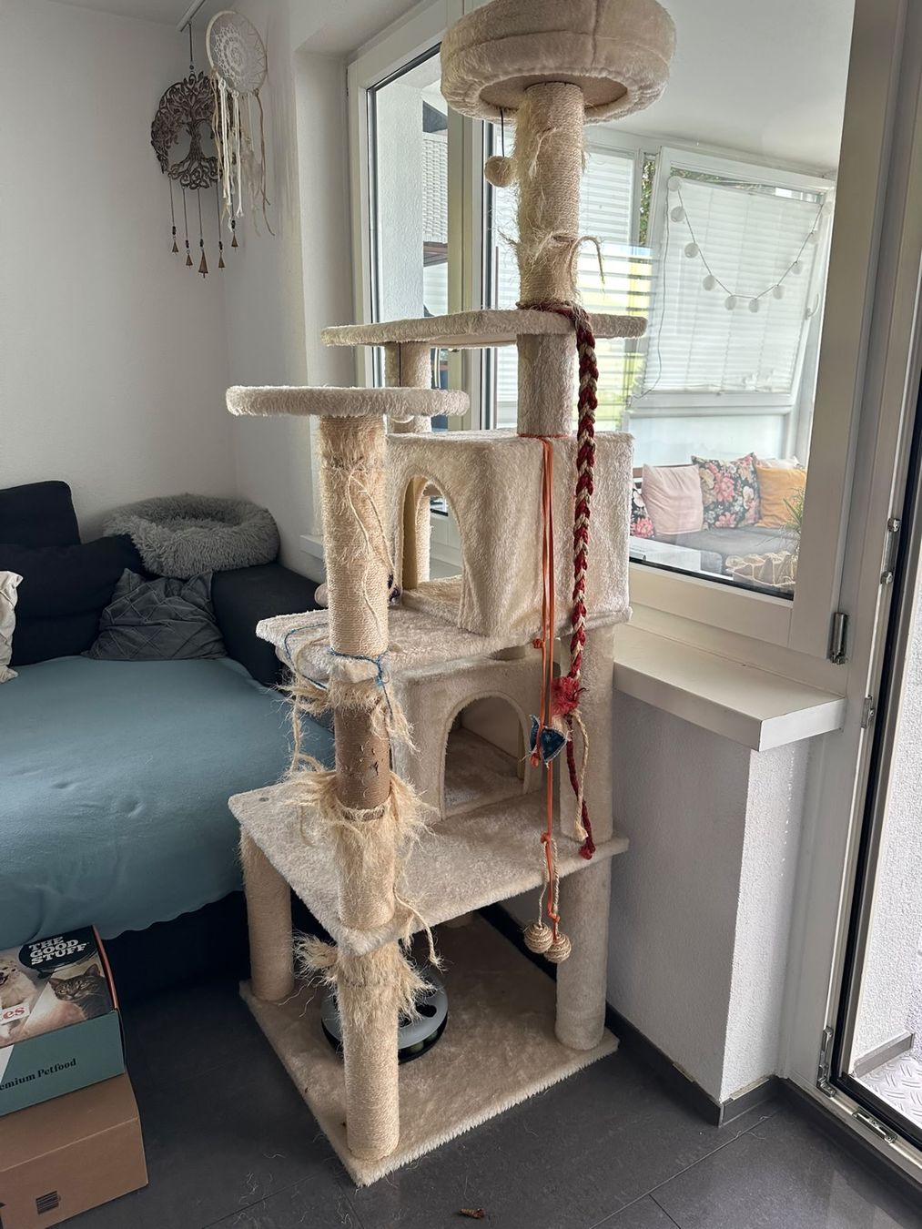 Tiragraffi: Katzenbaum Beige – Usato da Zofingen venduto da AJstuff