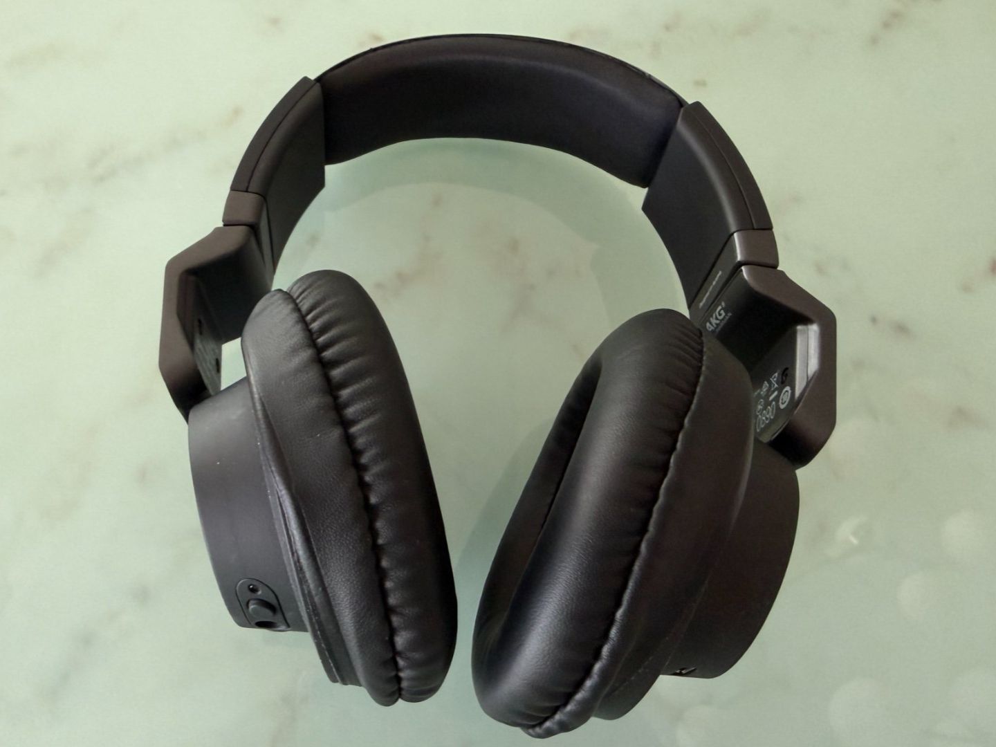 Akg Cuffie: AKG K845BT Kopfhörer Top Zustand – Usato da Mols venduto da armanwalensee 2