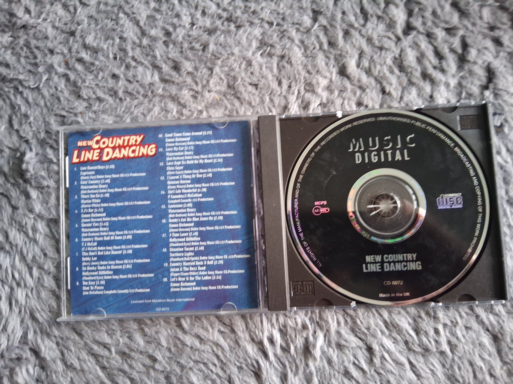 CDs: NEW COUNTRY LINE DANCING     CD – Gebraucht aus Wetzikon ZH von Ramones01 2