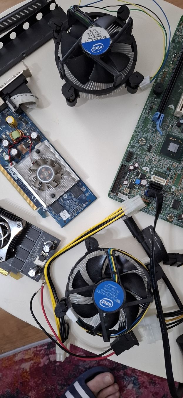 Schede madri: PC-Motherboard – Difettoso da Netstal venduto da Ivan0007 4