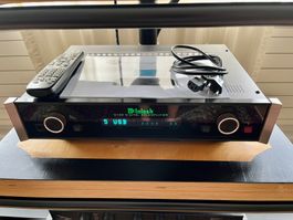 MCintosh Digital/ Analog Wandler D 100 mit Vorverstärker