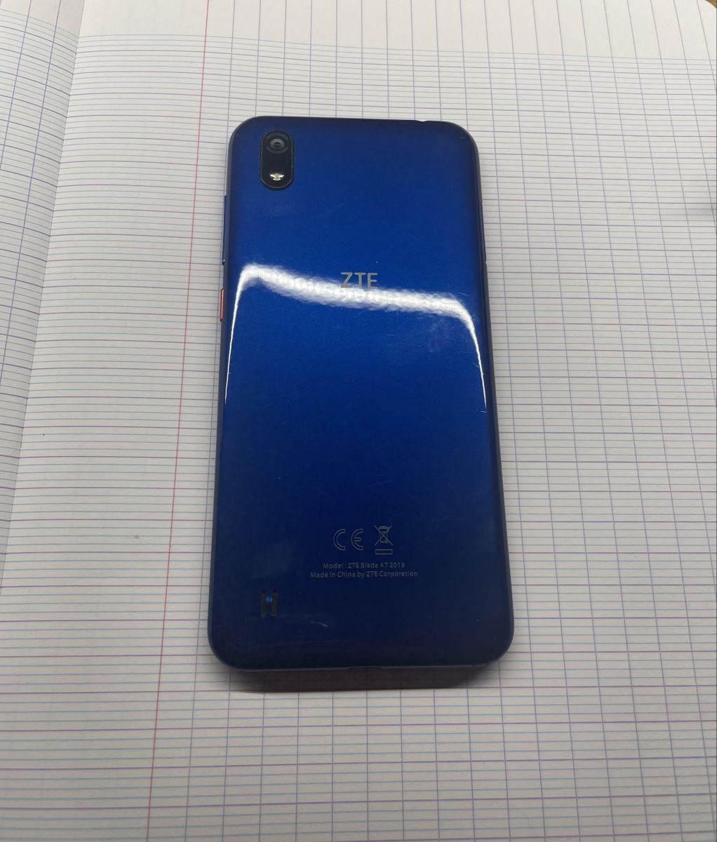 ZTE Telefoni cellulari / Smartphones: Téléphone android ZTE Blade A7 – Usato da Commugny venduto da arm_7m7m 5