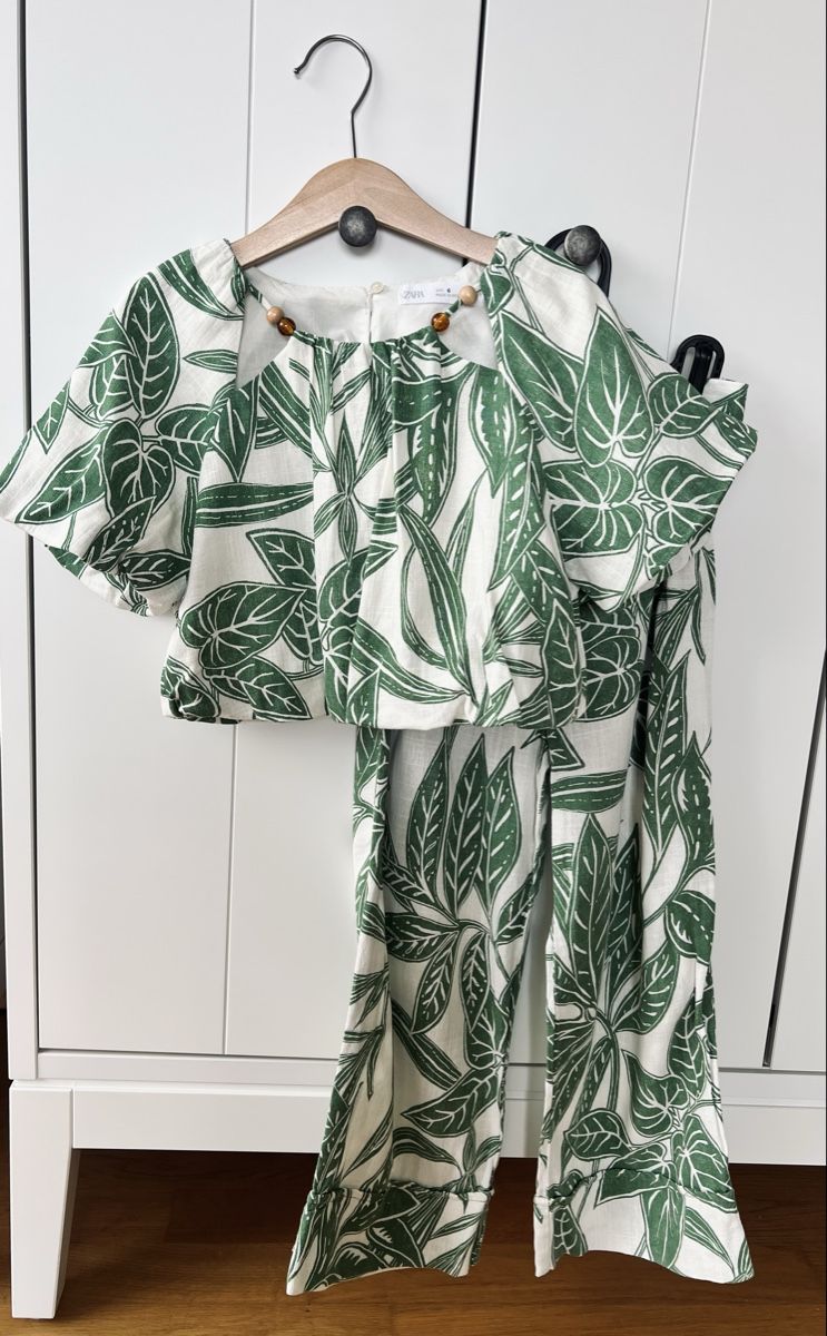 Zara Lotti & Set di vestiti: Zara 116 Sommer Set weite Hose + Top – Nuovo (secondo la descrizione) da Burgdorf venduto da rulan