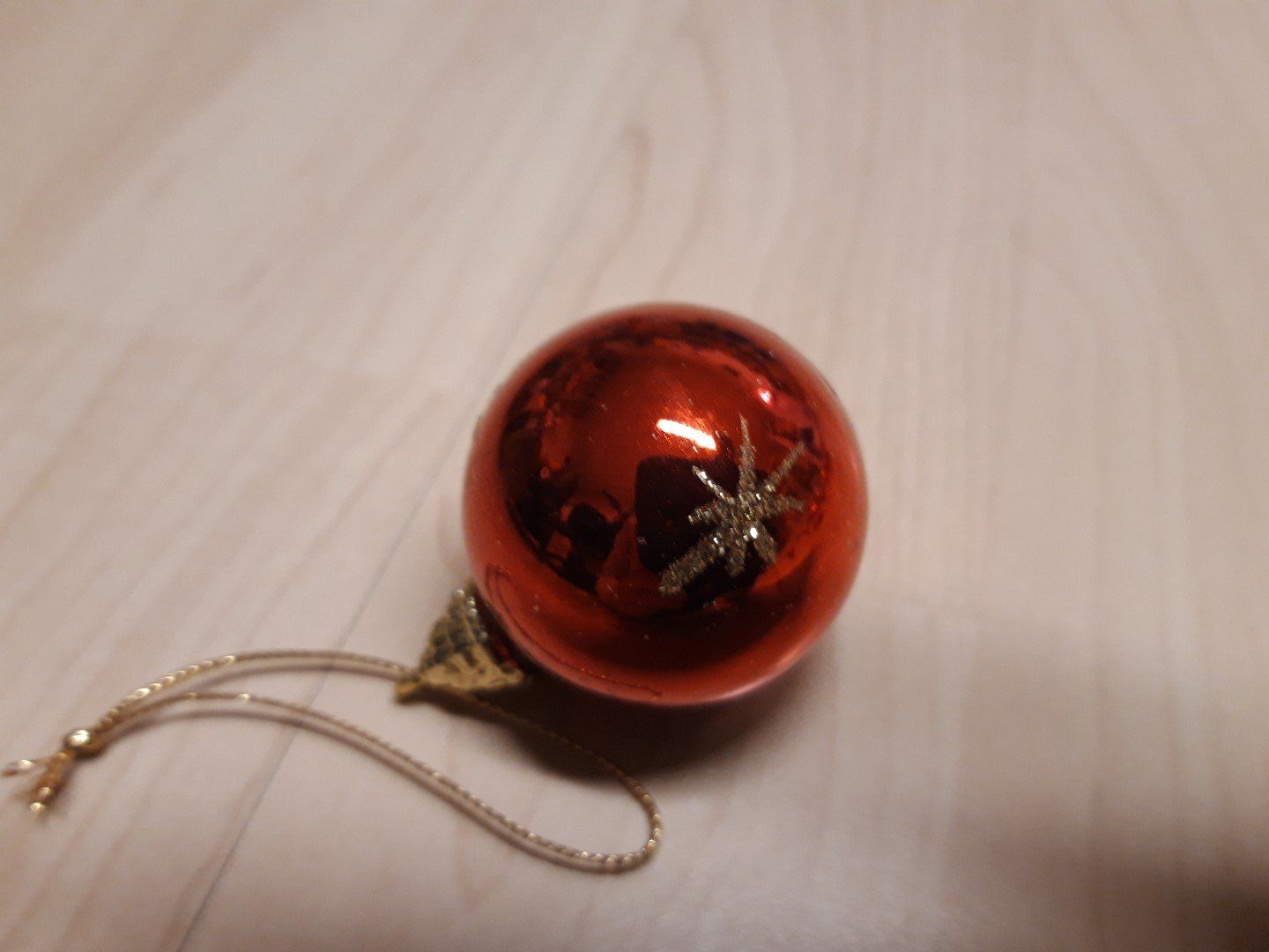 Alle Dekorationen: Rote Weihnachtskugeln gläzend – Gebraucht aus Egliswil von Cracky81 2