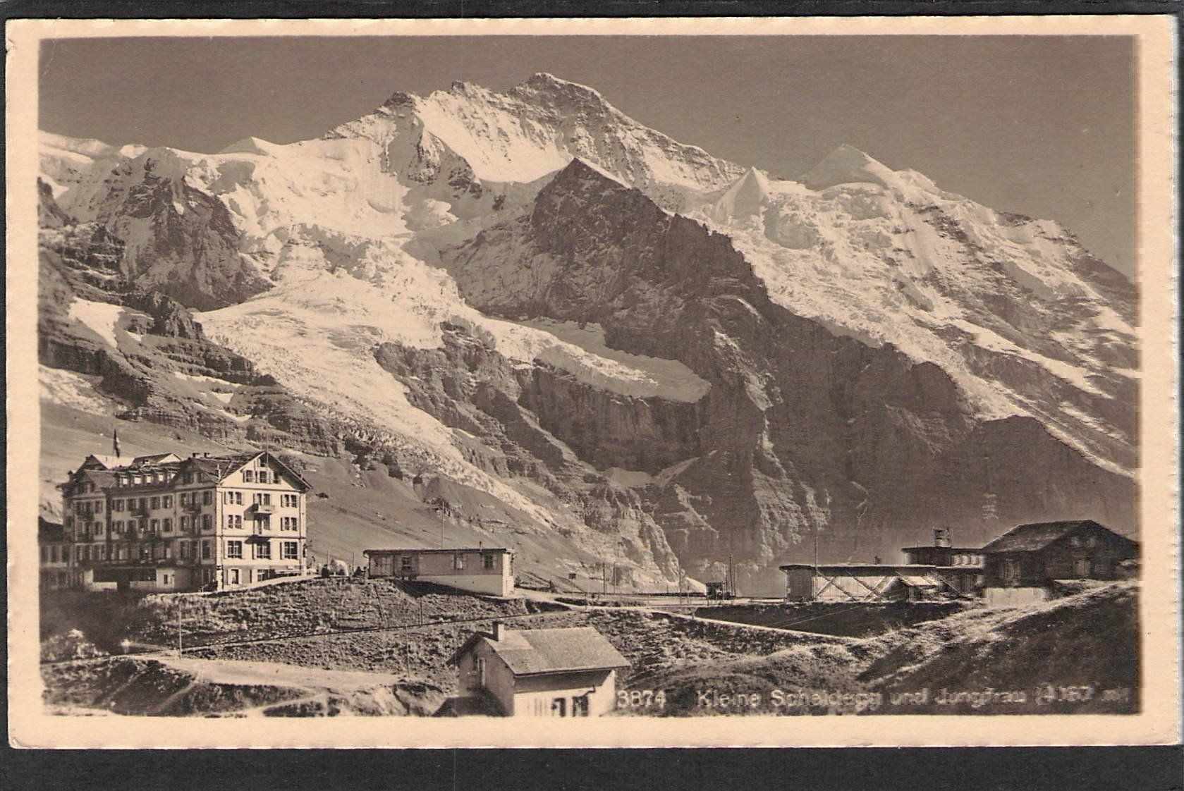 Cartoline postali: AK Kleine Scheidegg und Jungfrau – Usato da Reichenburg venduto da ibiza18