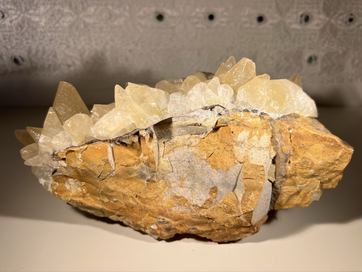 Minerali & Pietre curative: Calcite Jaune d'exception - Pour Collection – Usato da Genève venduto da DELIRBEADS 4
