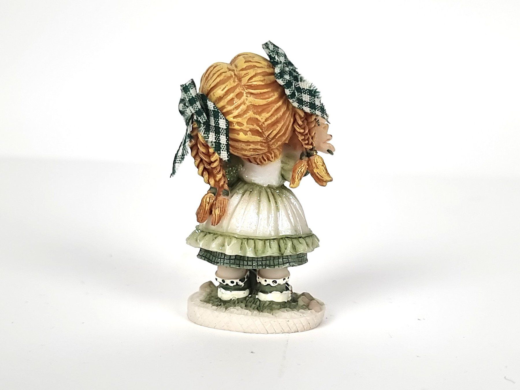 Statuette: Steinfigur Mädchen – Usato da Urtenen-Schönbühl venduto da Restwert_Schoenbuehl 2