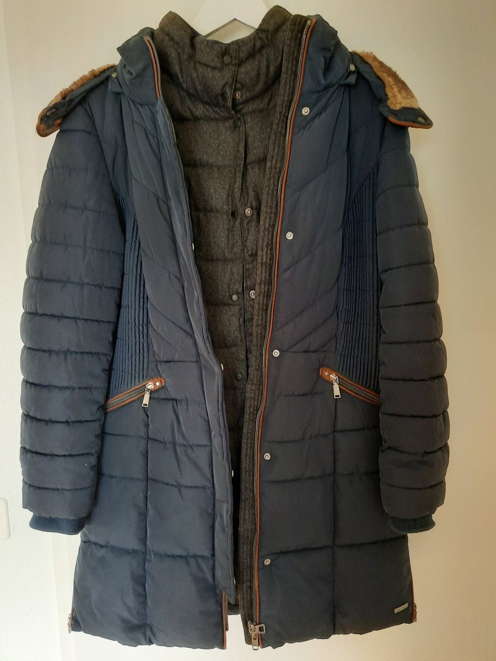 Tom Tailor Mäntel: Dunkelblauer Wintermantel TOM TAILOR - L – Gebraucht aus Aathal-Seegräben von MahoMalu