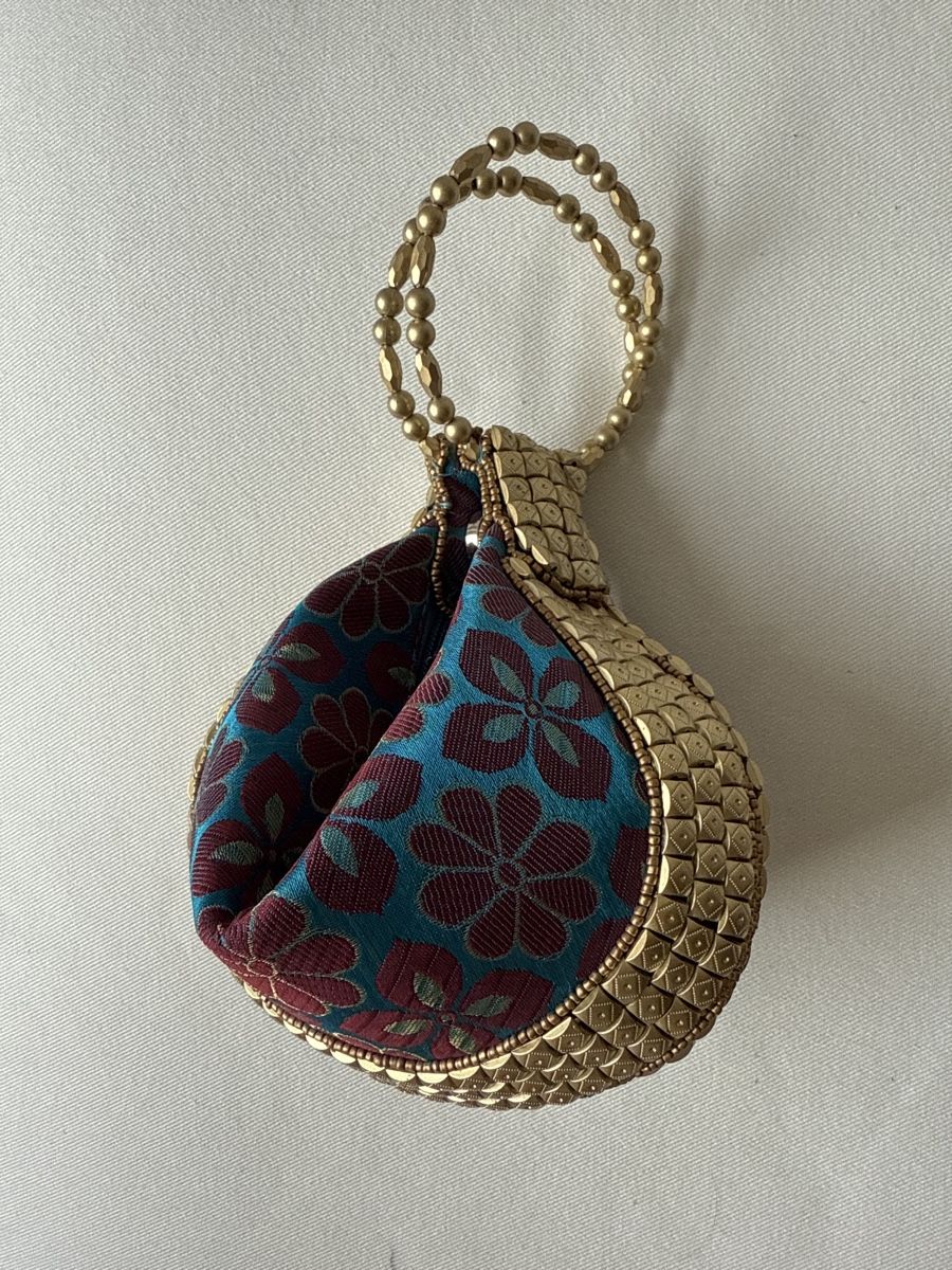 Borse da donna: Unique Oriental Beaded Evening Bag – Usato da Baden venduto da JellyMonster 2