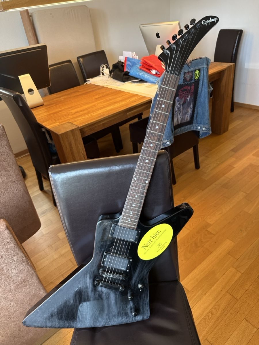 Epiphone Strumenti musicali: Epiphone Limited Edition Custom Shop Explorer – Usato da Zollikerberg venduto da L.Raayman