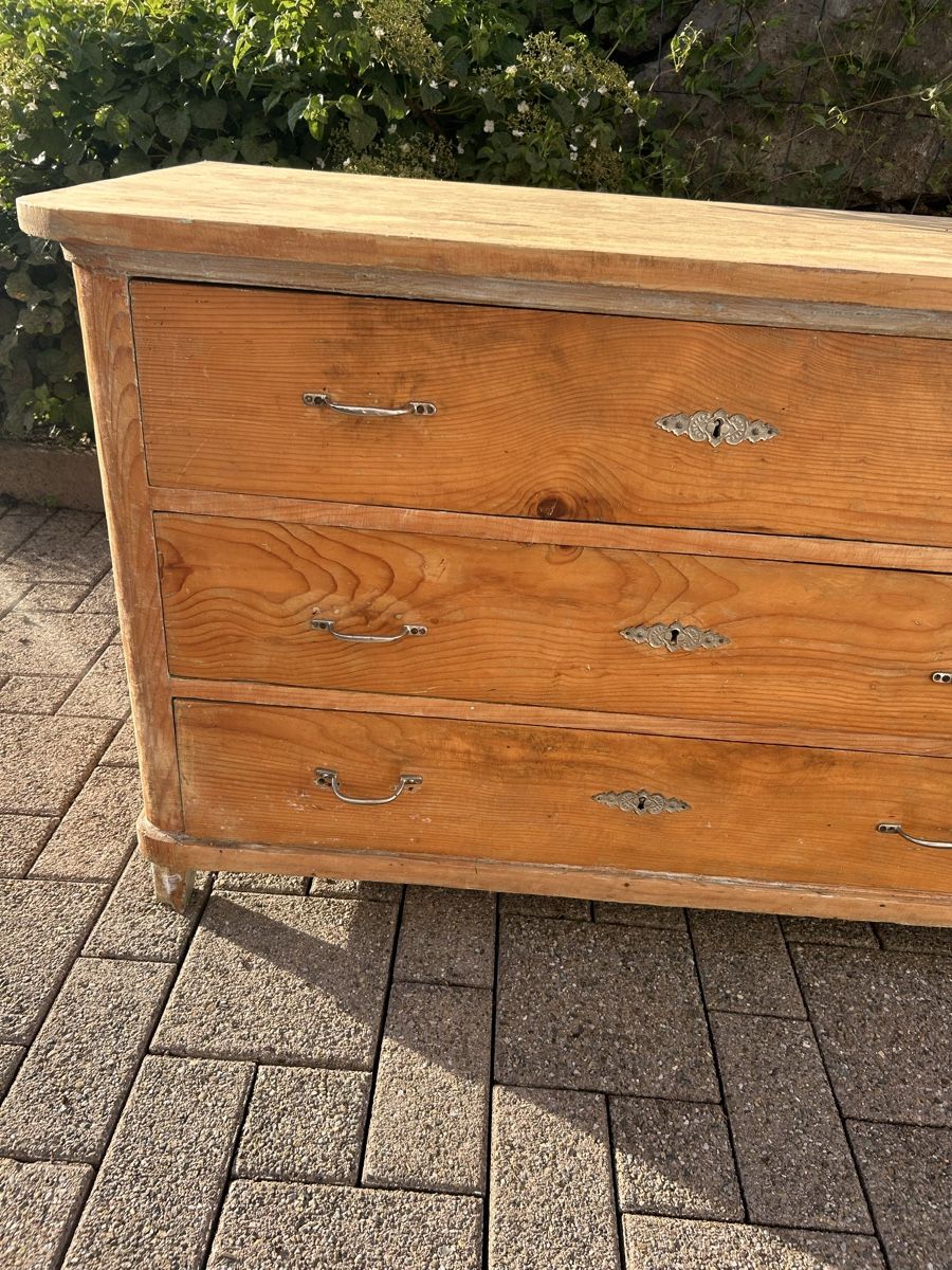 Cassettiere: Wunderschöne alte Kommode zum Restaurieren – Usato da Luzern venduto da mhbob 2