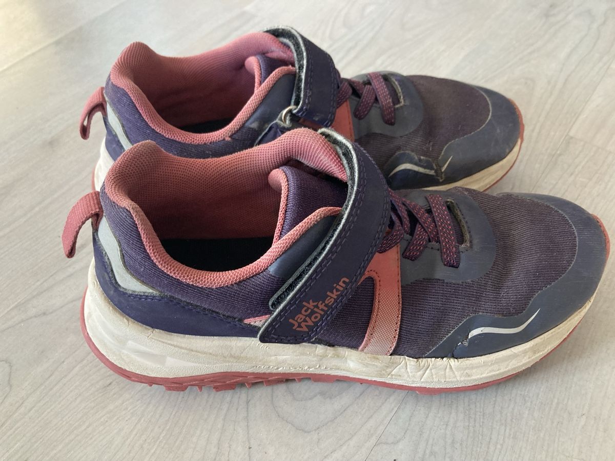 Jack Wolfskin Scarpe per ragazze: Halbschuh Jack Wolfskin 34 – Usato da Amden venduto da Karplusan 1