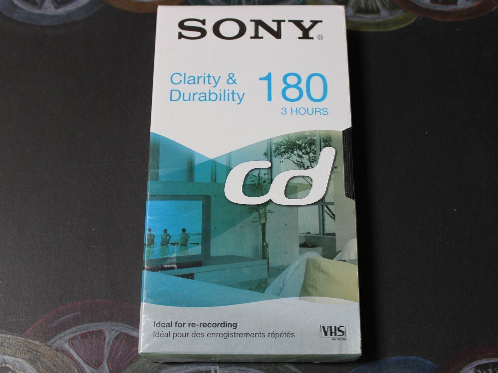 Cassette vuote: SONY E-180 VHS-VIDEOKASSETTE OVP!!!!!!!! – Nuovo e nell'imballaggio originale da Tübach venduto da JamesStone 1