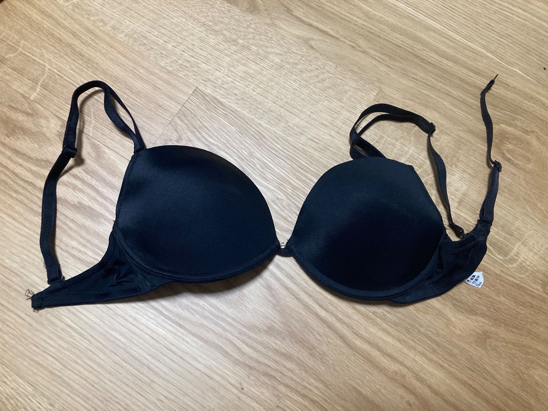 Intimissimi Altra biancheria intima: Schöner praktischer BH – Nuovo (secondo la descrizione) da Uster venduto da Kalici1