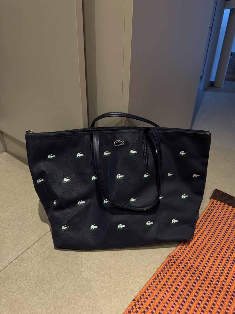 Lacoste Borse: Lacoste Shopper – Usato da Roggwil BE venduto da lffcb