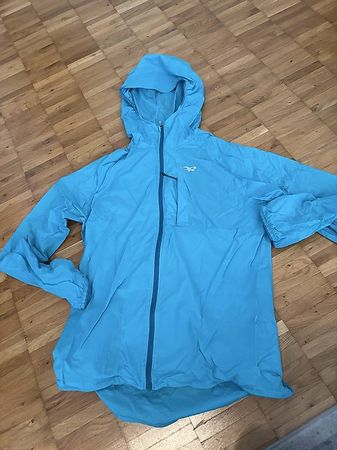 Praktische Windjacke