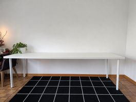 Ikea desk with adjustable legs 147cm long