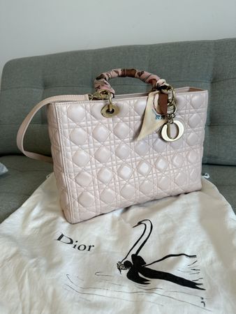Christian Dior Lady Dior bag . Iconic bag . Good condition