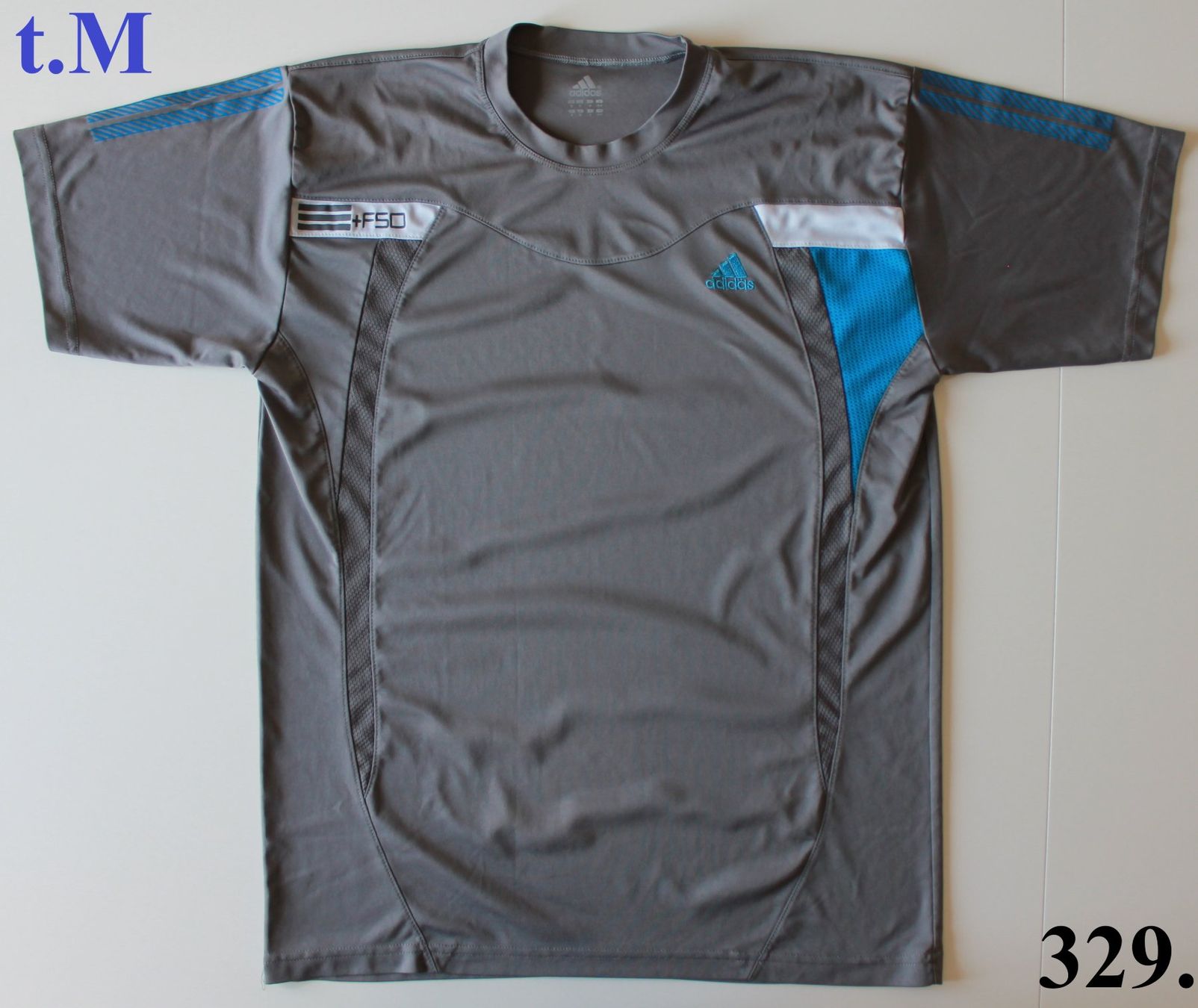 Adidas T-Shirts: T-shirt Adidas t. M – Gebraucht aus Peseux von Gilloss