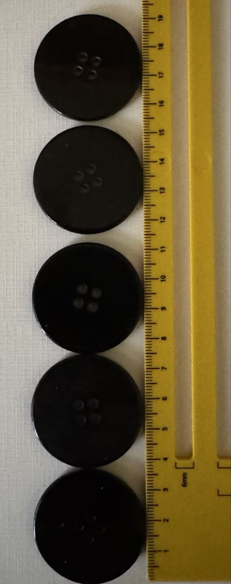 Bottoni: Knöpfe 5x gross schwarz England – Nuovo (secondo la descrizione) da Grabs venduto da Dekostuebli 1