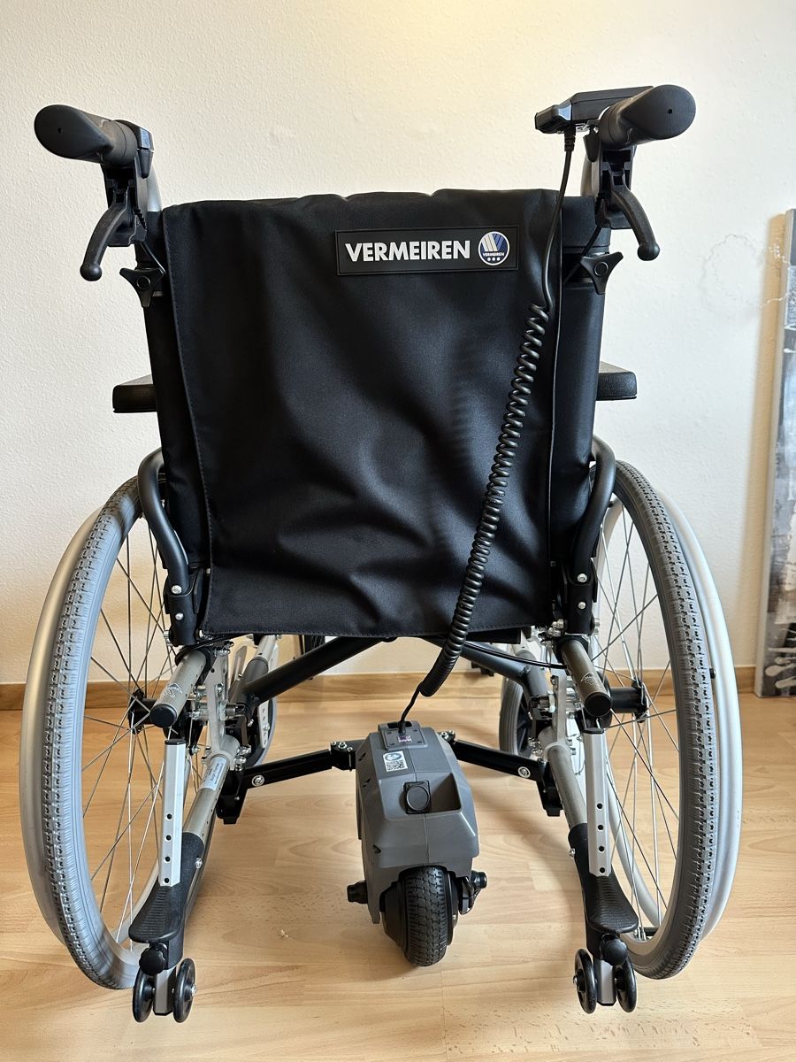 Rollstühle: Rollstuhl – Neu (gemäss Beschreibung) aus Zürich von bini2012 1