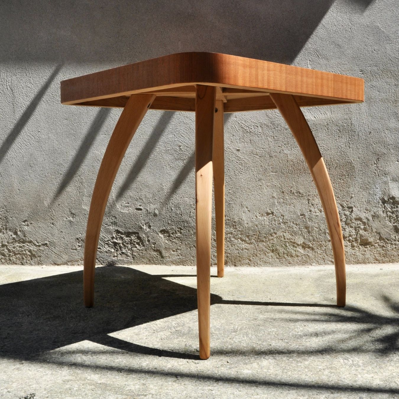 Tavoli: Table H-259 Jindrich Halabala - Design Vintage – Nuovo (secondo la descrizione) da morges venduto da Kus.design 5