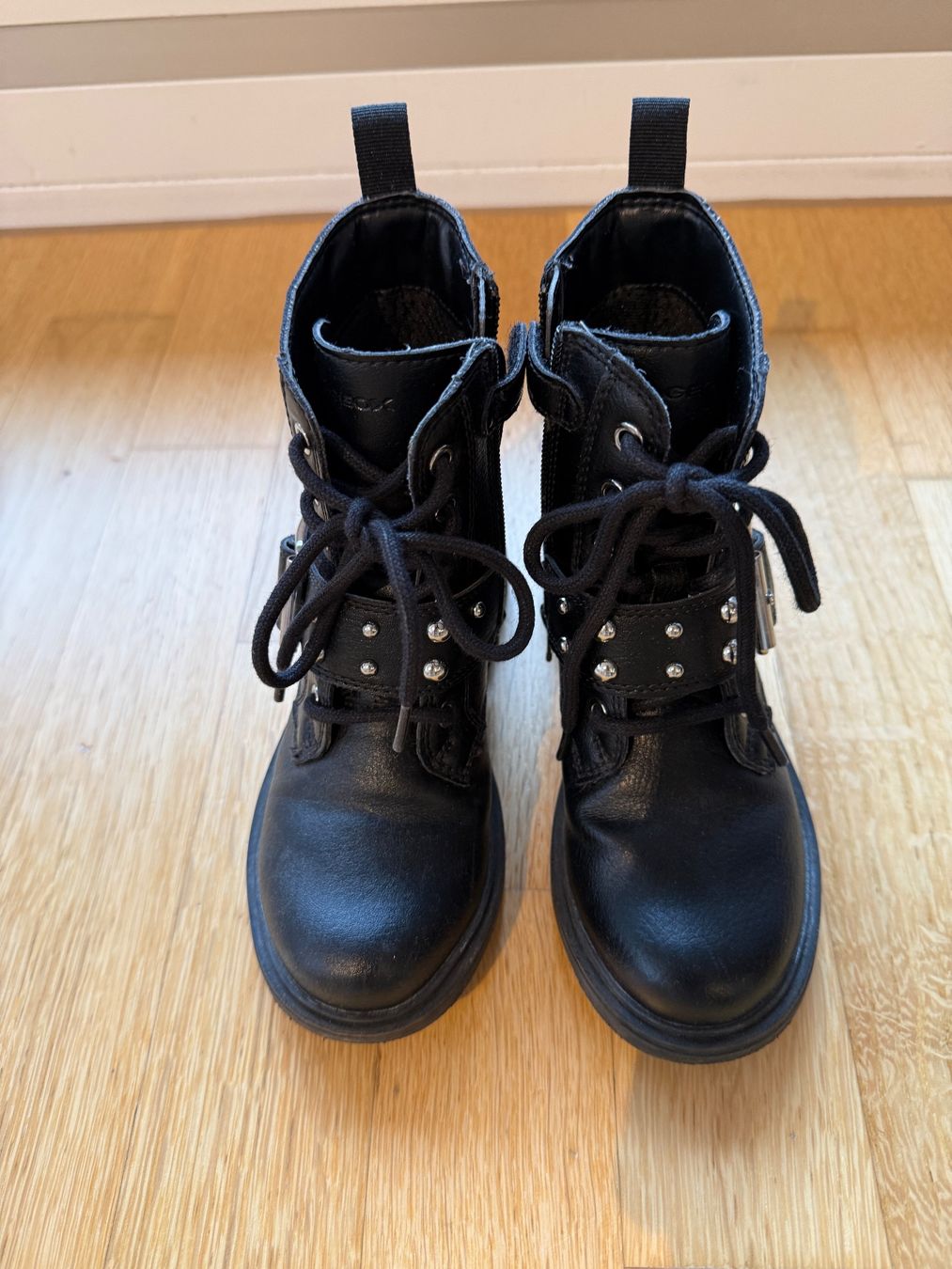 Geox Scarpe per ragazzi: Kinder Lederstiefel - Geox - Grosse 29 – Usato da Baden venduto da polveres