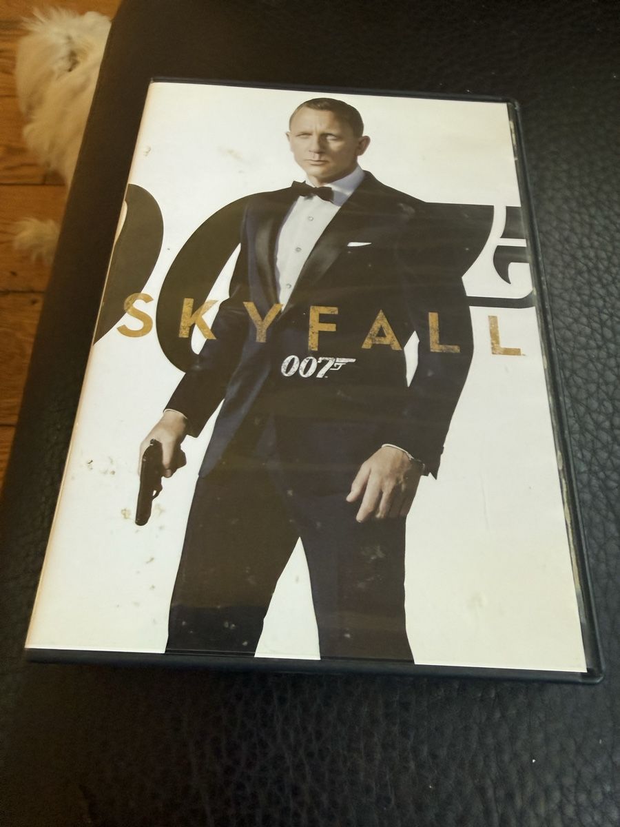 Tutti i DVDs: James Bond: Skyfall (Daniel Craig) – Usato da Troinex venduto da grigri2020