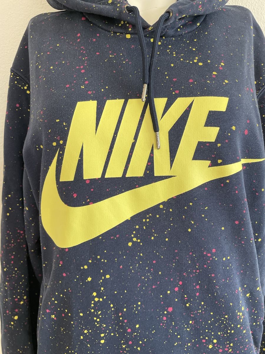 Nike Maglioni & Felpe: Nike Sweatshirt – Usato da Winterthur venduto da 11.11 1