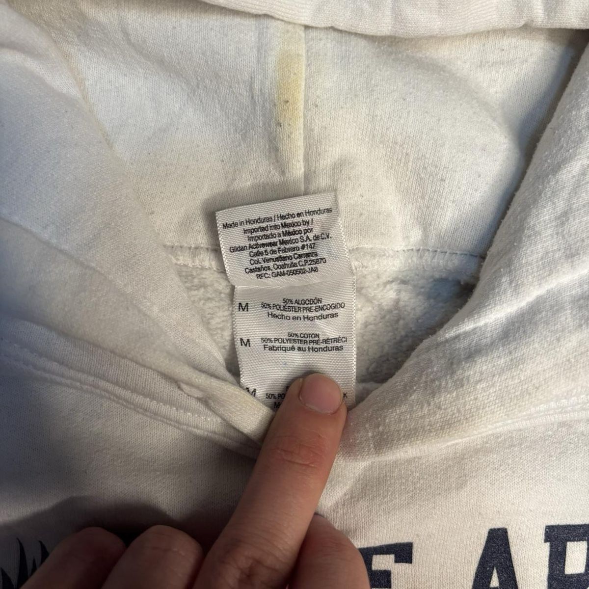 Maglioni & Felpe: Hoodie WeAre weiss – Usato da Capolago venduto da LA.BOTTEGA 3