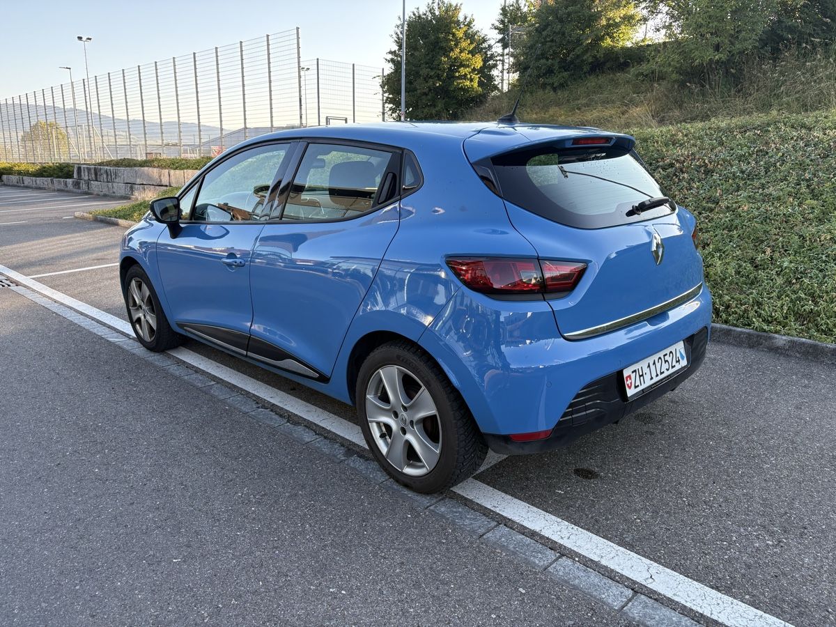 Renault Automobili: Renault Clio, 1.5 dCi 90, Diesel – Usato da Hombrechtikon venduto da giziminator 2