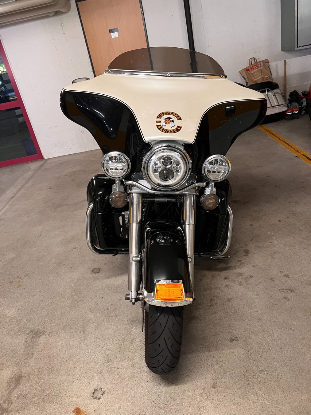 Harley-Davidson Touring: Harley Davidson E-Glide Classic – D'occasion à Arth par mar_w7mr 1