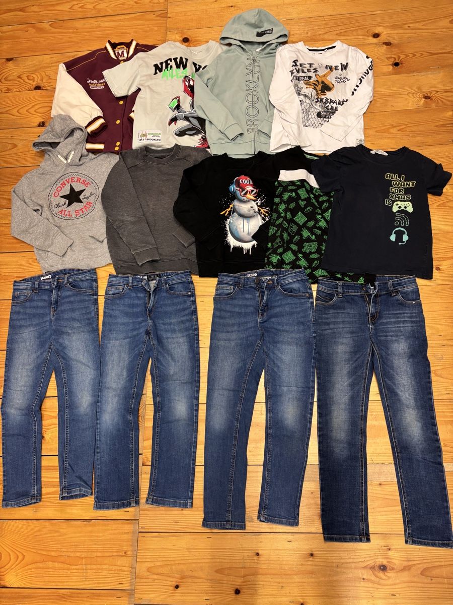 Lotti & Set di vestiti: Kleiderpaket Jungs, Grösse 134 – Usato da Büren an der Aare venduto da Nikito2001