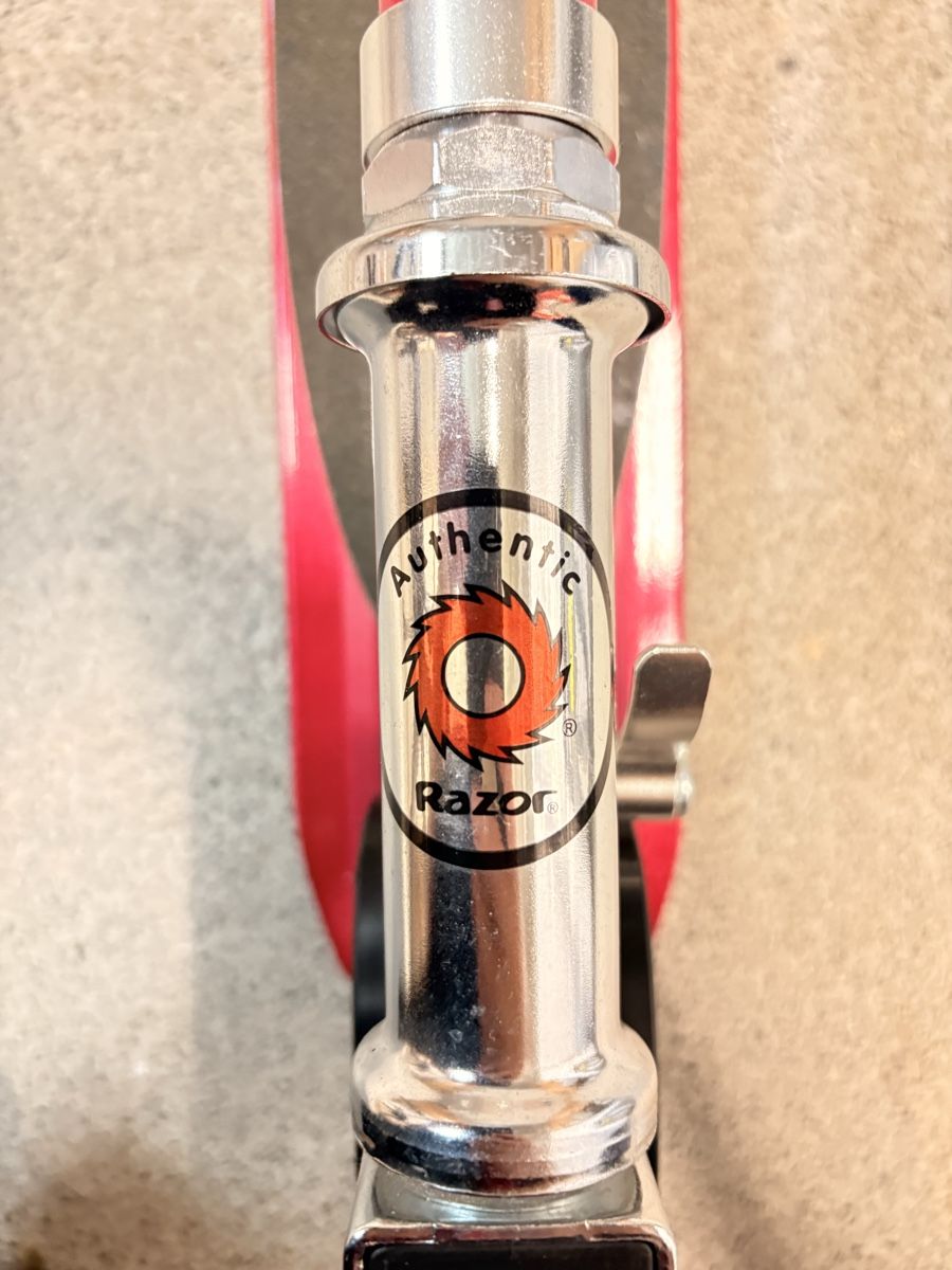 Véhicules pour enfants: Razor S Spark Scooter - fast neu – Neuf (Voir description) à Suhr par So-786- 1