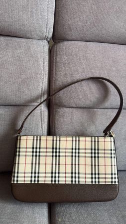 Burberry sac baguette vintage authentique en parfait état