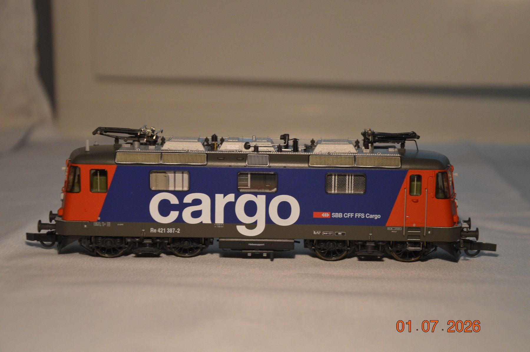 Roco Modellini di ferrovie: Roco SBB Cargo Re 421 387-2 Digital mit Sound – Nuovo (secondo la descrizione) da Zürich venduto da flogax193 3